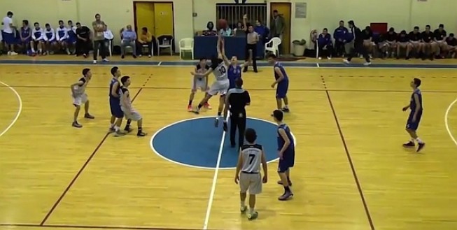 Α.Ο. Ερμούπολης – Α.Ο. Πάρου (full video από το ημιτελικό των παίδων στο μπάσκετ) 62-49 το σκορ
