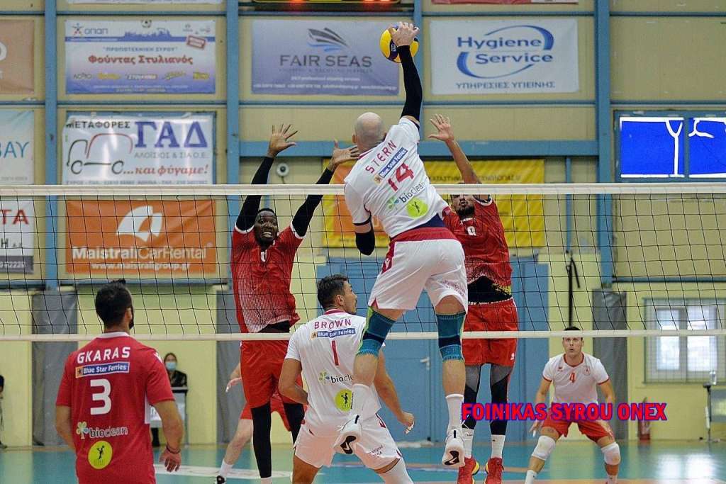 Volley League: Νικηφόρο ξεκίνημα για τον Φοίνικα Σύρου, 3-1 τον Φίλιππο Βέροιας