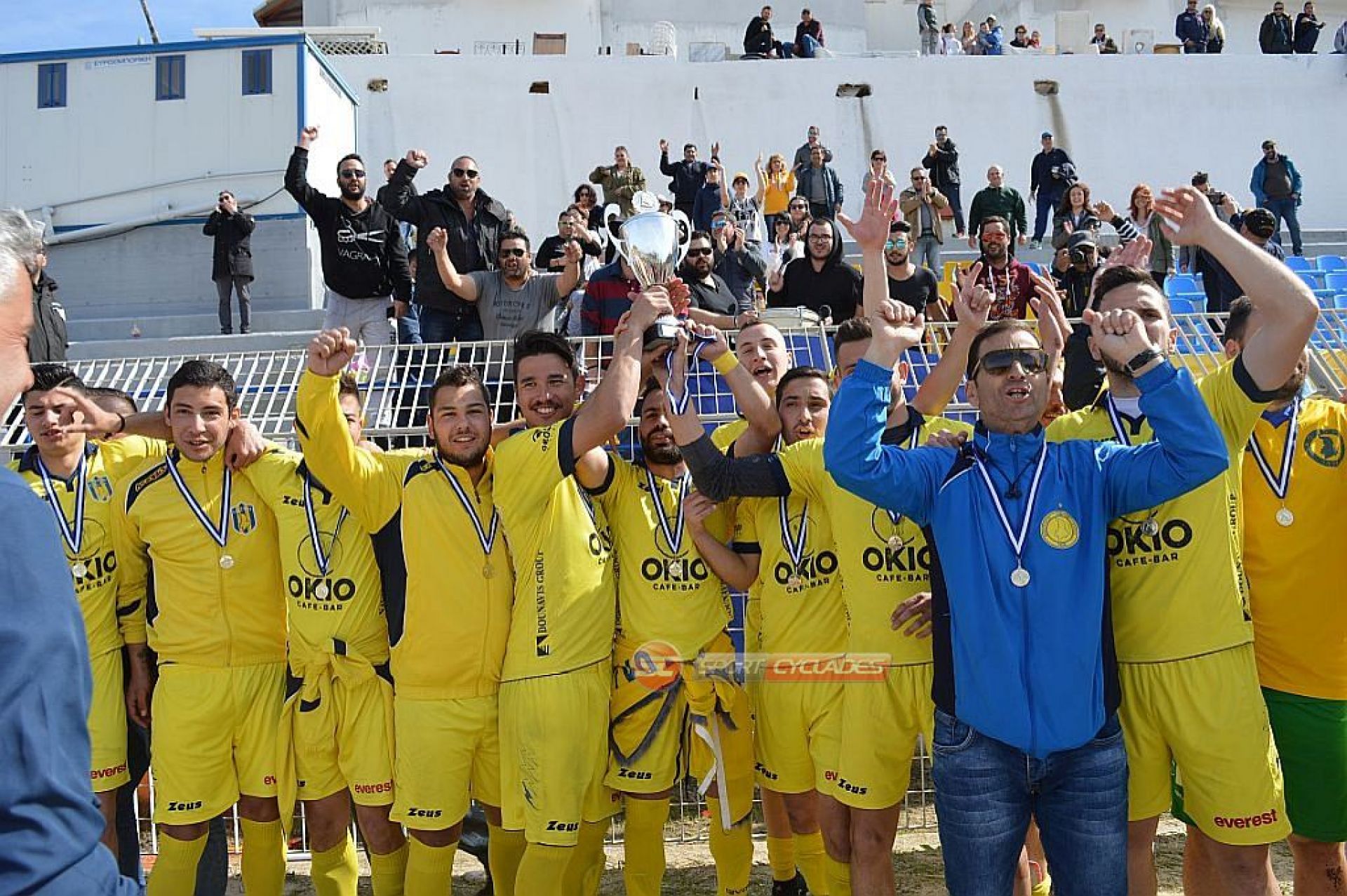 Ανανέωσε η πρώτη πεντάδα ποδοσφαιριστών στον ΑΟ Σύρου