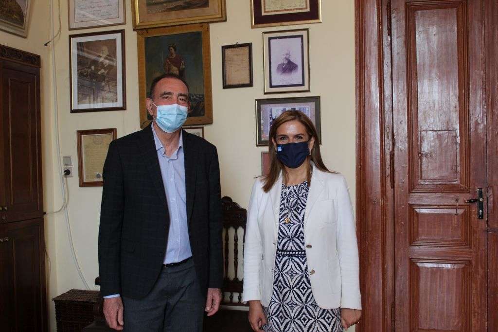 Συνάντηση του Νικόλαου Λειβαδάρα με την Υφυπουργό Υγείας κα Ζωή Ράπτη