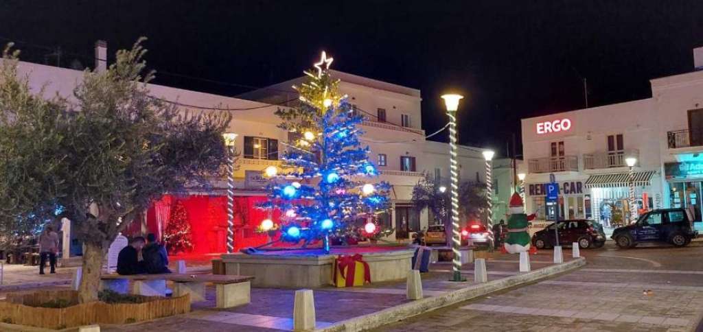 Γιορτάζοντας την παραμονή Χριστουγέννων και Πρωτοχρονιάς με τον AEGEAN VOICE 107,5 στο σπίτι του Άϊ Βασίλη