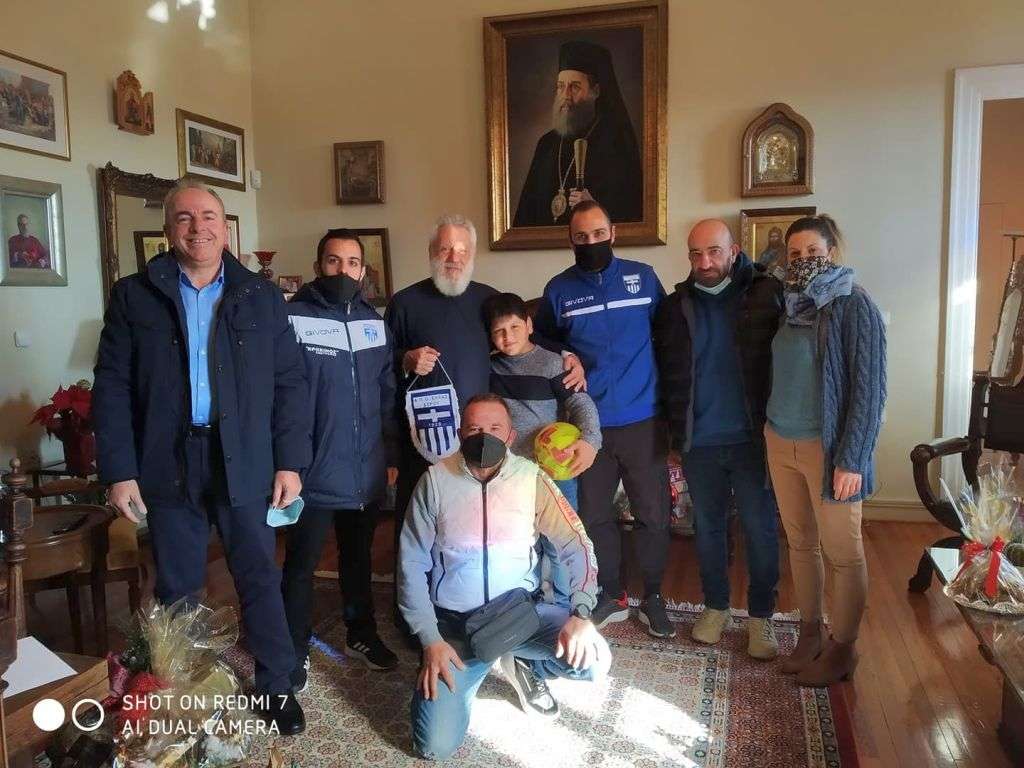 Επίσκεψη αντιπροσωπείας της Ελλάς Σύρου στον Σεβασμιότατο Μητροπολίτη Δωρόθεο Β