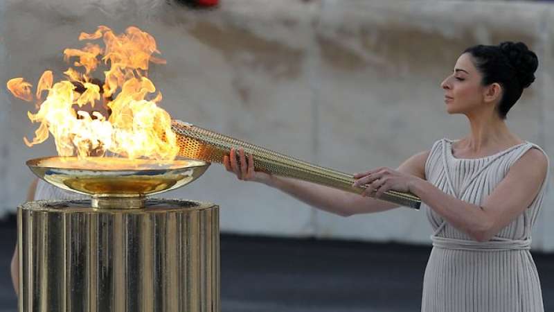 Οι απαντήσεις σε όσα θέλετε να γνωρίζετε σε σχέση με την Ολυμπιακή φλόγα που θα περάσει από τις Κυκλάδες